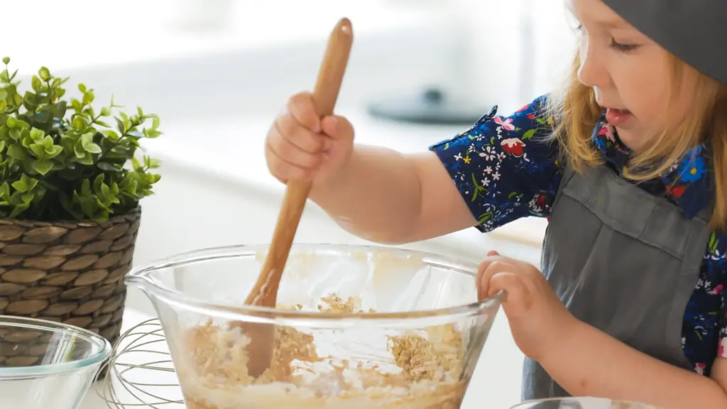 Choosing Your Cookie Dough for Decorating Thanksgiving Cookies