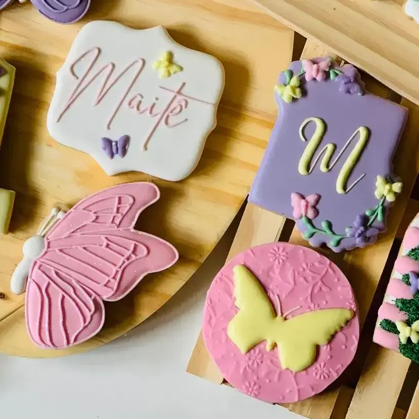 Royal Icing Technique on Cookies