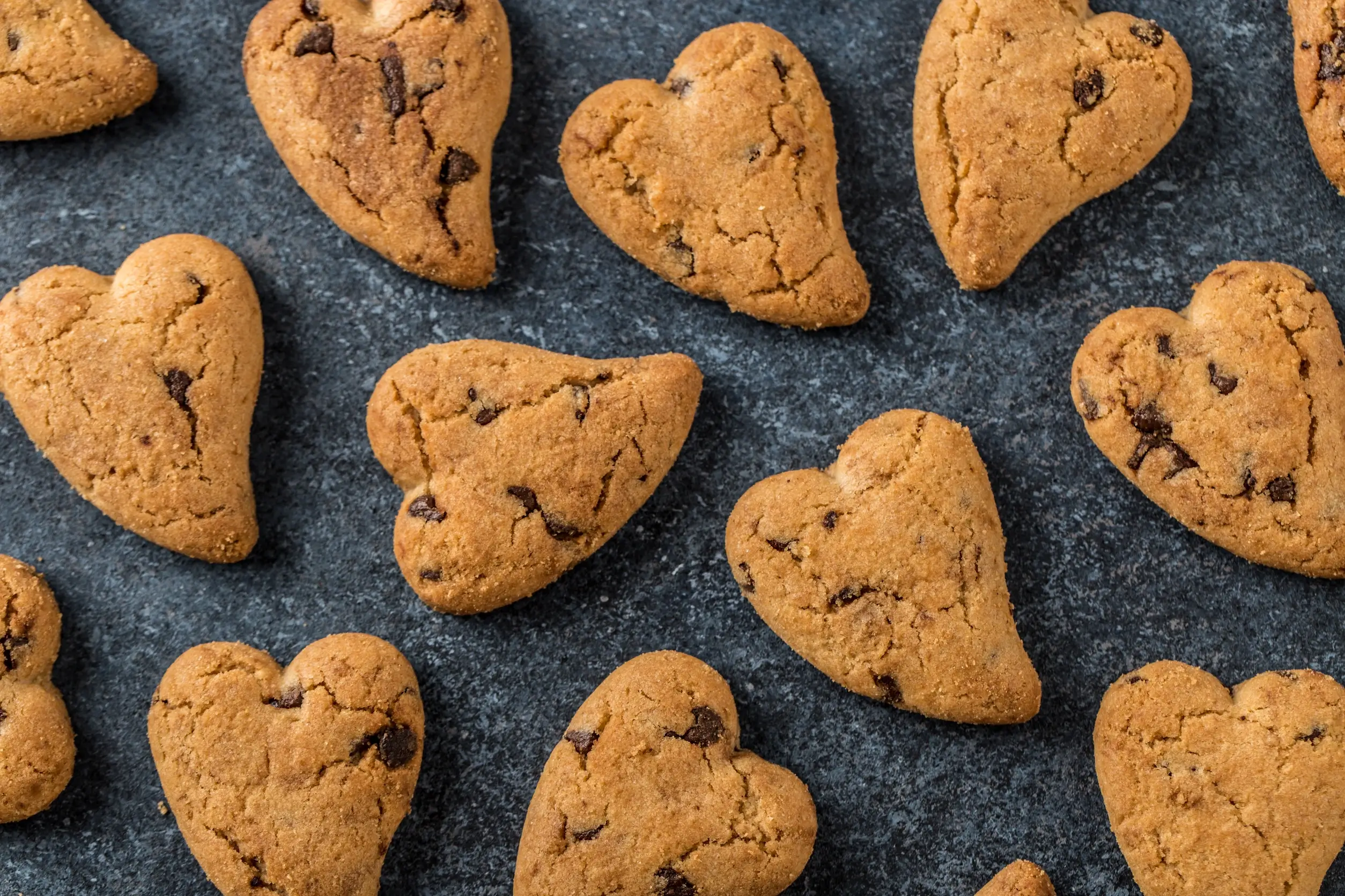 Can You Shape Chocolate Chip Cookies? Easy Techniques - Cookie Gleam